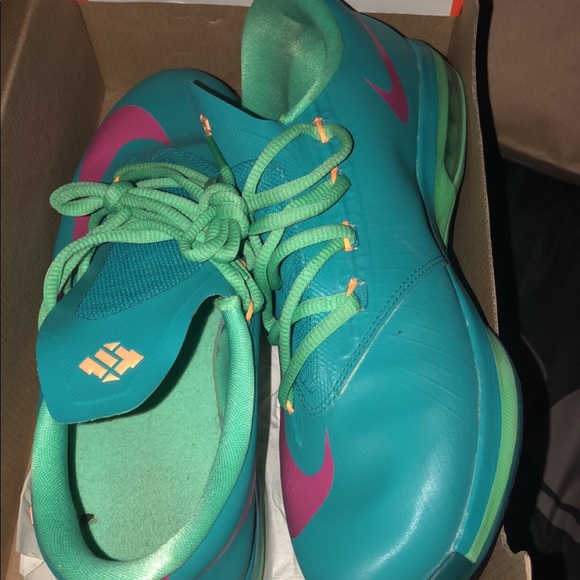 kd shoes old